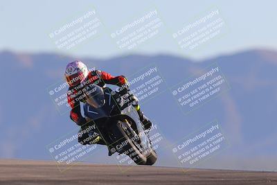 media/Nov-06-2023-Moto Forza (Mon) [[ce023d0744]]/3-Intermediate Group/Session 5 (Turn 9)/
